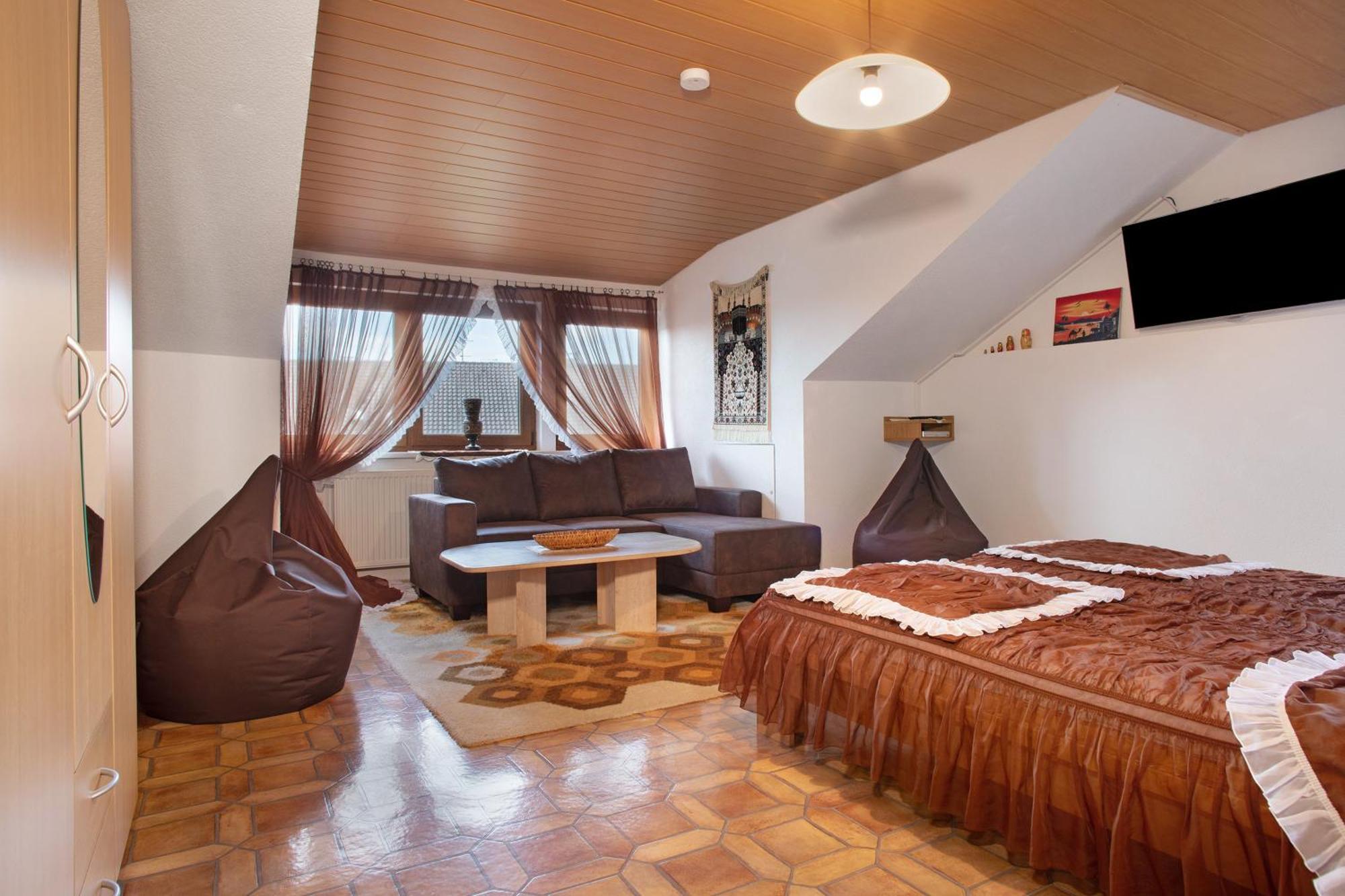 Ferienwohnung 'Haus Bluetenmeer' ランゲナルゲン エクステリア 写真